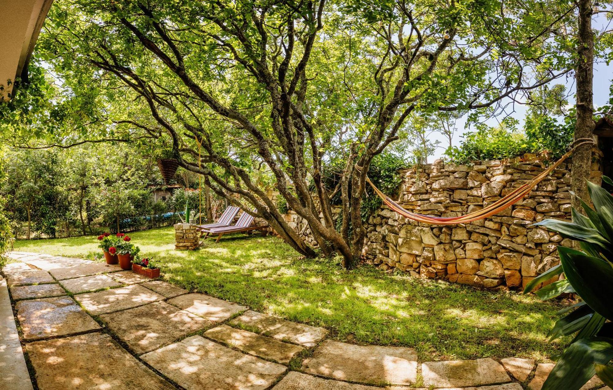 Peroj'S Green Oasis - Holiday Home Экстерьер фото